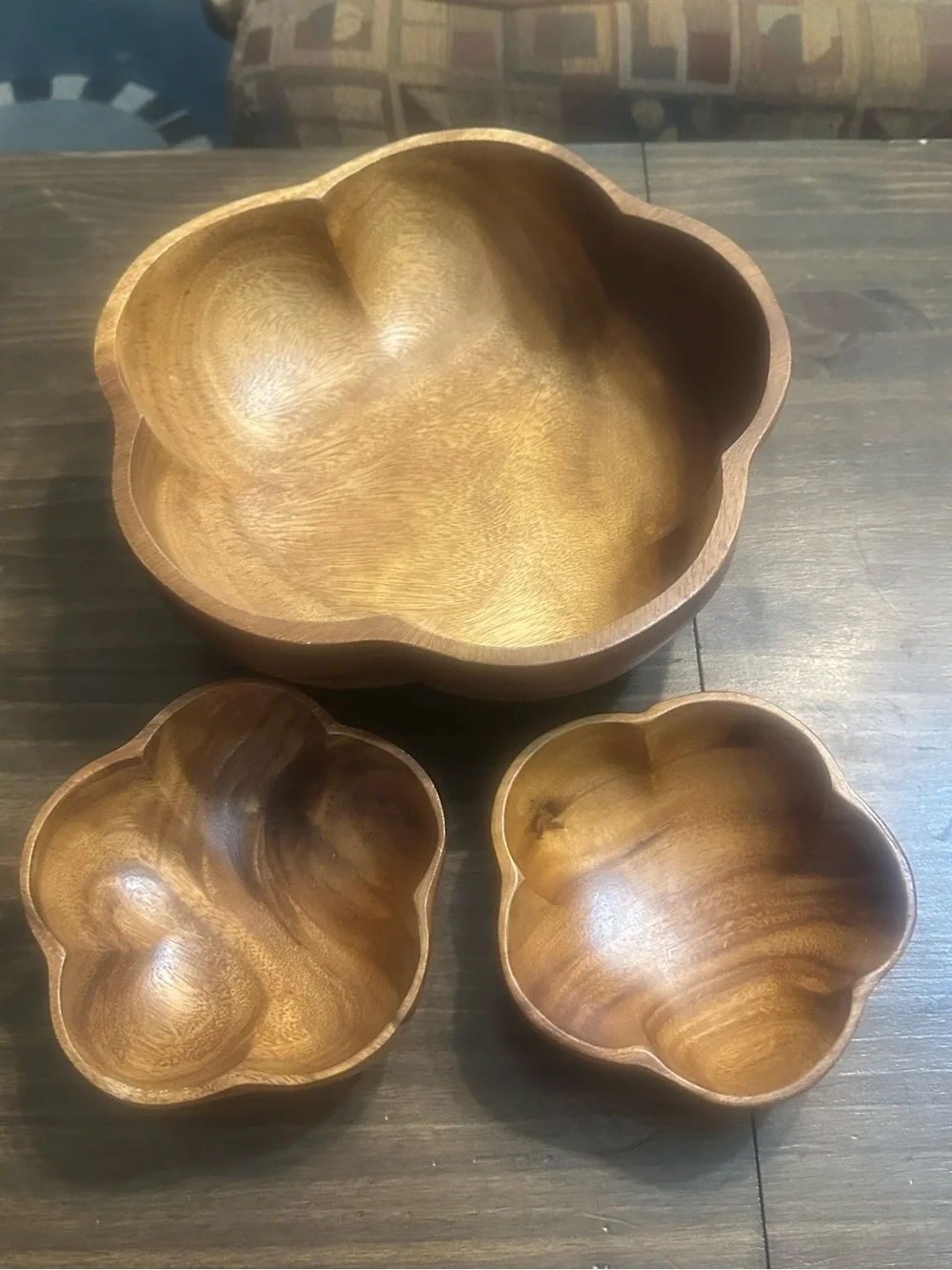 Wooden Flower-Shaped Serving Bowl and Salad Bowls - Natural Brown
